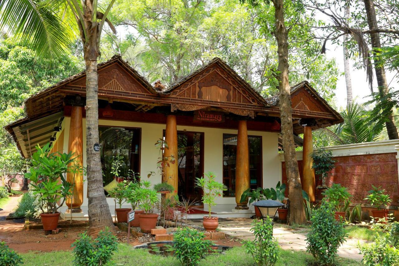 The Nattika Beach Resort Thrissur Екстер'єр фото